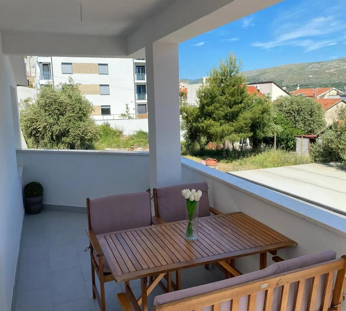 Apartments Paola Trogir