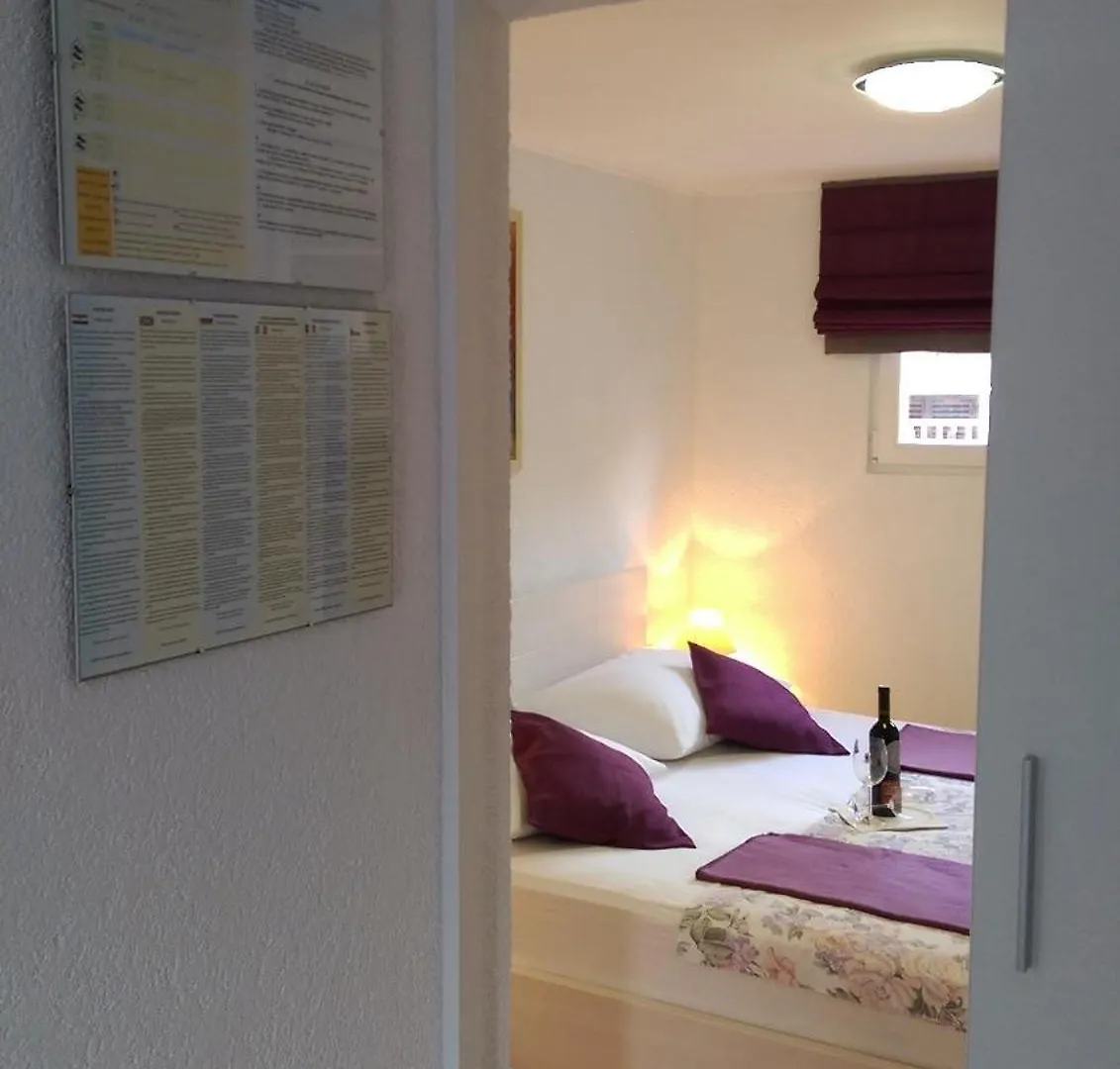 Apartments Paola Trogir