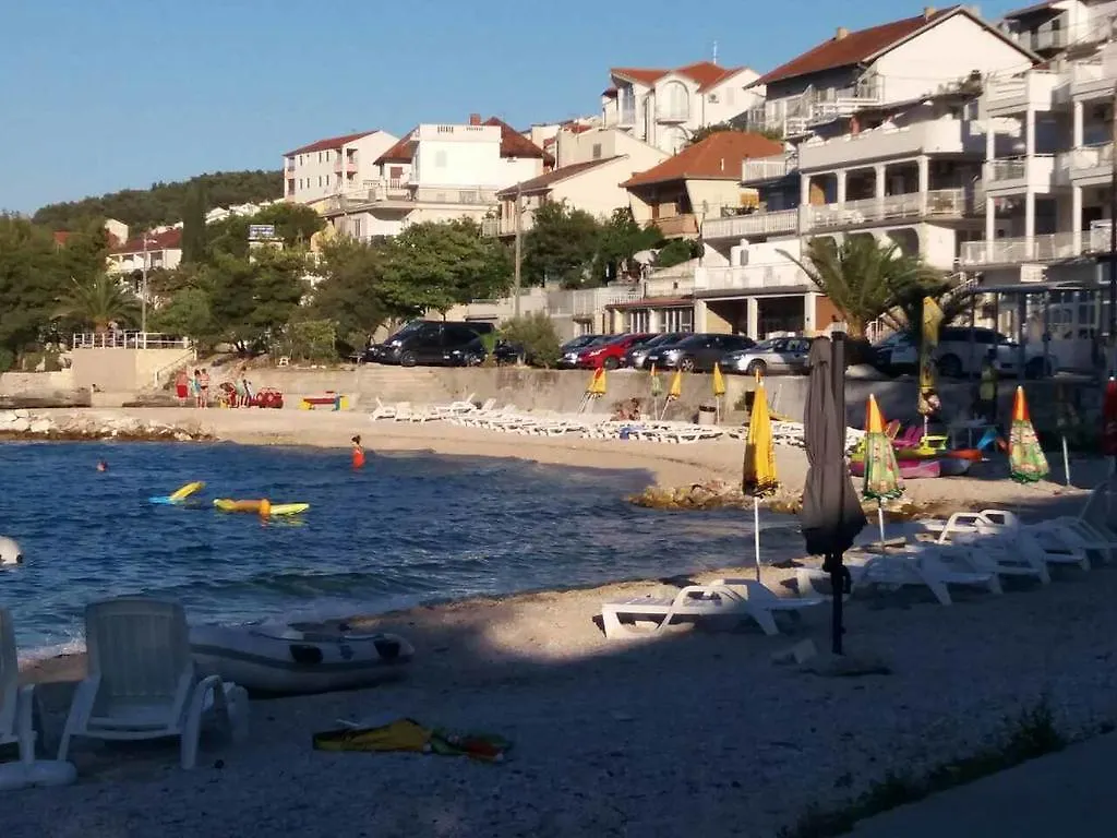 Apartments Paola Trogir